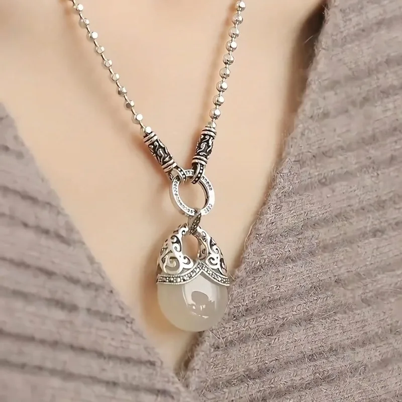 New Chinese Retro Tangcao Pattern Money Bag Chalcedony Teardrop Pendant Round Bead Sweater Chain Ethnic Women Long Necklace