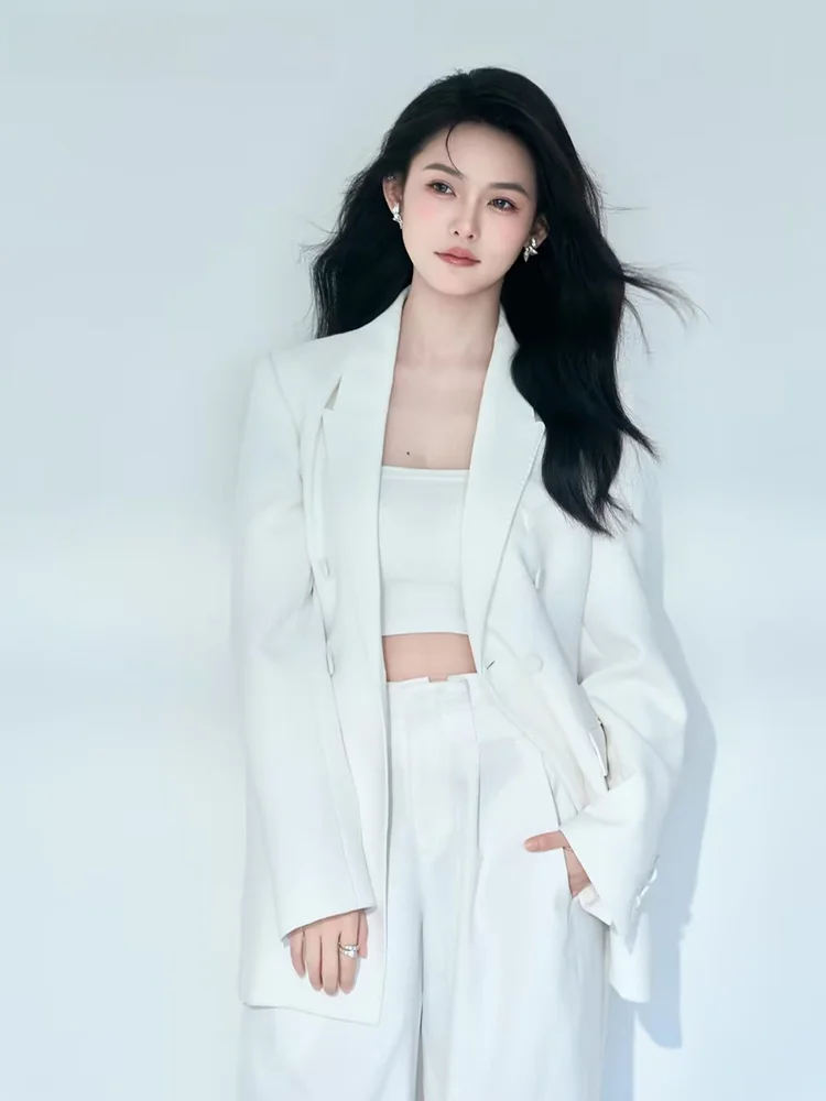 

Advanced White Suit Set Fashionable Magazine Style Personal Portrait Photography Men's Clothing Image Photo Shooting Clothes