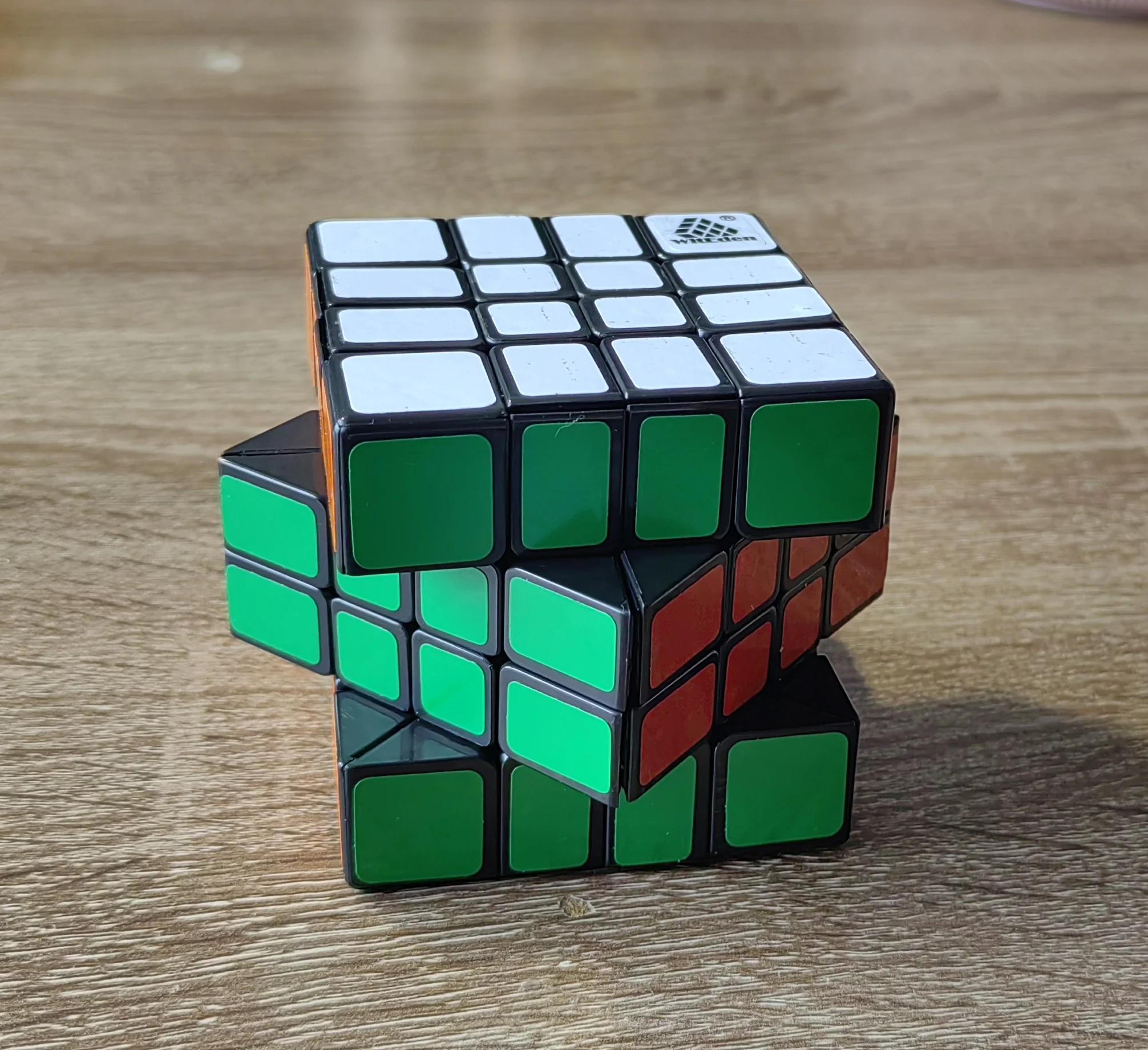 WitEden 4x4x4 Mixup Edge- rebuilt Magic Cube WitEde 444 Sticker Cube Professional Puzzle Toys Children Gift Cubo Magico Puzzle