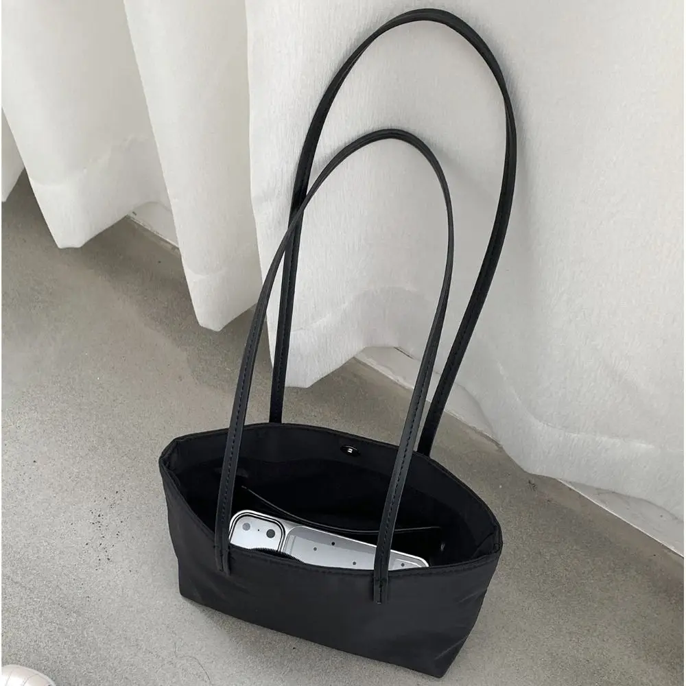 Retro Korean Style Nylon Shoulder Bag Lightweight Large Capacity Small Tote Bag Solid Color Women Handbag Streetwear