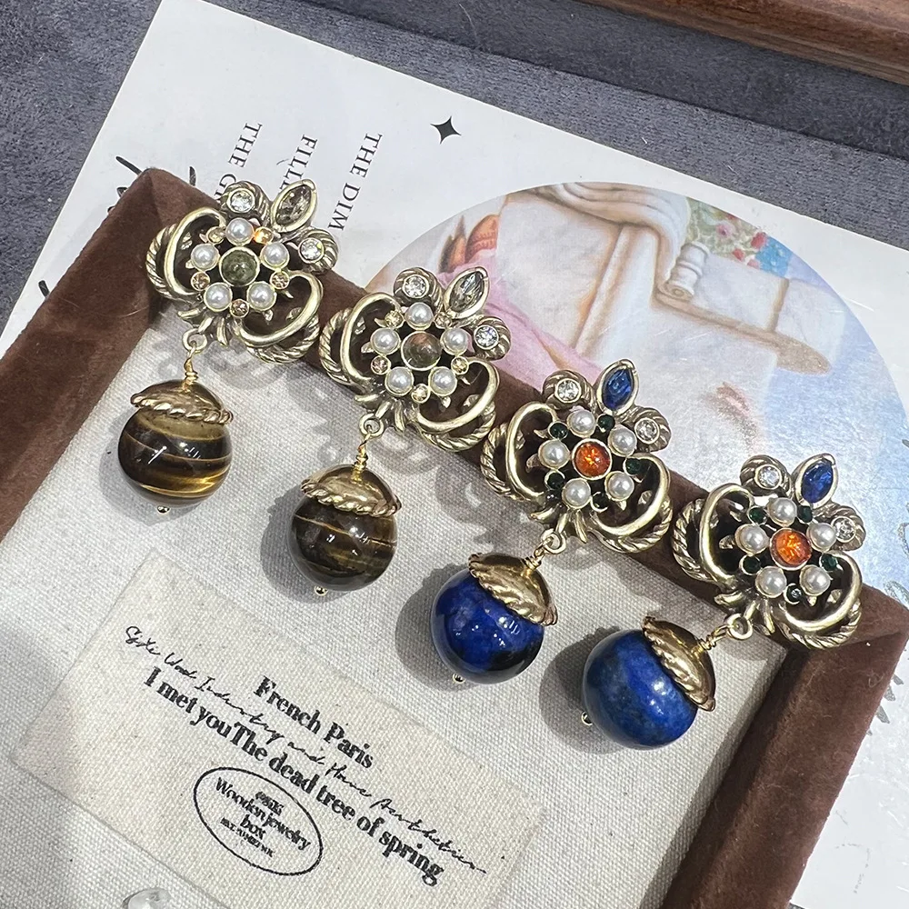 Western antiques Internet celebrities hot natural stone lapis lazuli tiger eye earrings vintage senior sense S925 ears