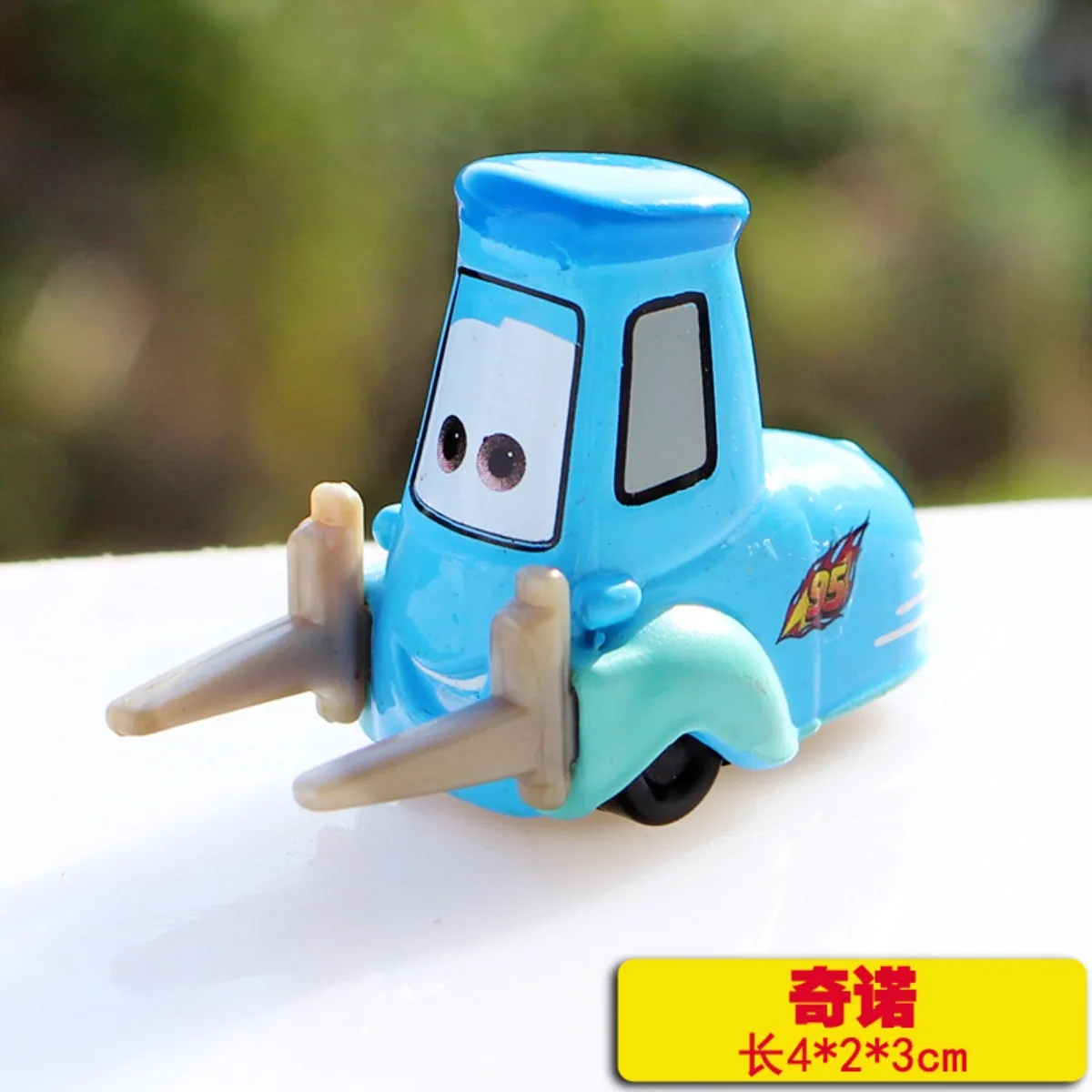 Disney Pixar Cars 3 Lightning McQueen Jackson Storm Miss Fritter 1:55 Diecast Model Alloy Toy Figures Car Christmas Gifts - view 3