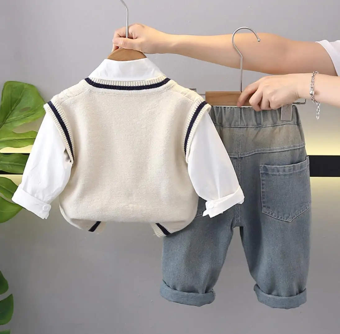 Conjuntos de ropa escolar de diseñador para niños y bebés, suéter de punto, chaleco, camisas blancas y pantalones, chándales para niños pequeños, trajes infantiles