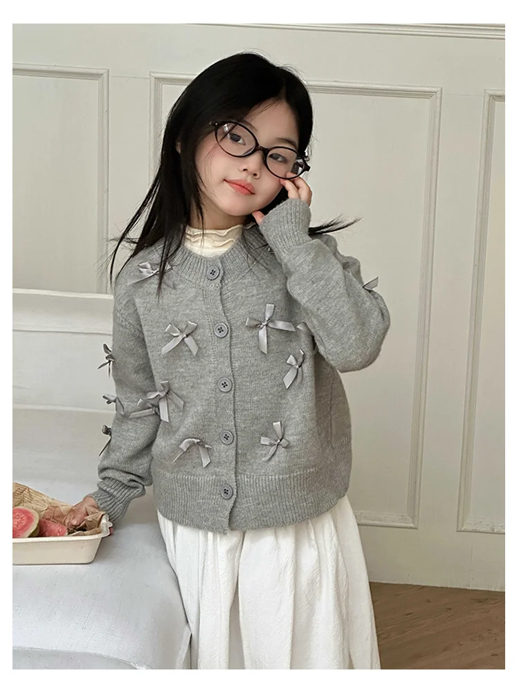 Elegante Schulmädchen-Baumwollpullover in Grau mit Schleifen für Mädchen, Kinder-Strickwaren, Mode für den Herbst, Teenager-Baby-Strickkleidung – Detail 5