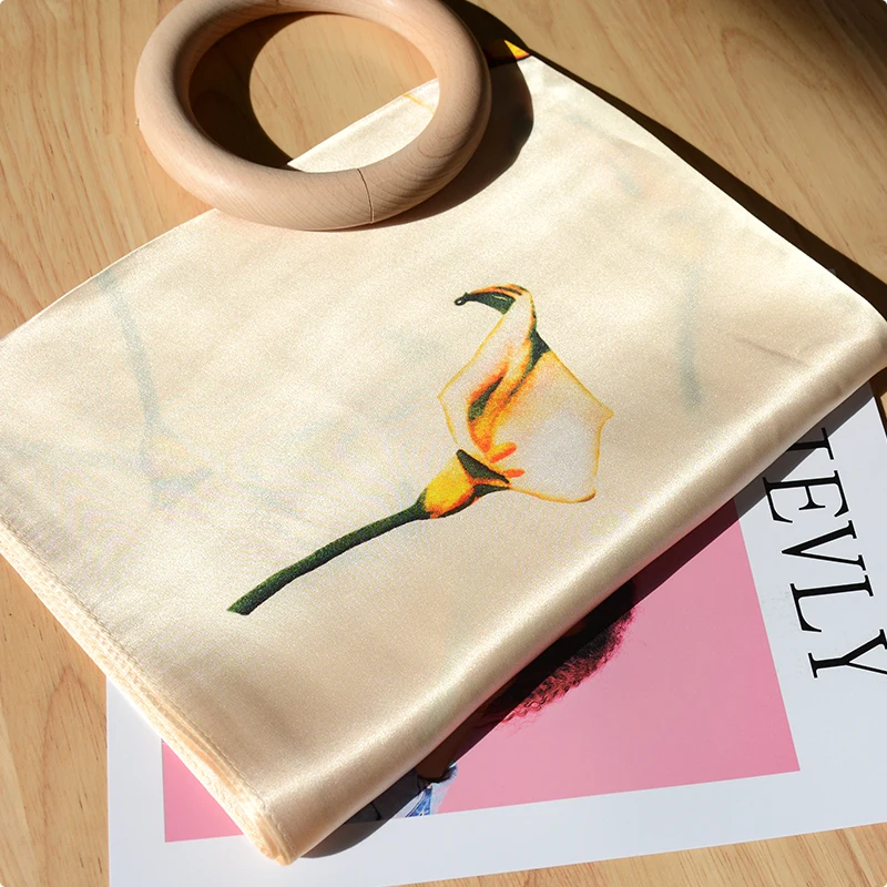 

Модный женский шарф из 100% шелка тутового шелкопряда 2026 года – Роскошный шелковистый шарф с высокоточным абстрактным принтом, приятный для кожи, 55×173 см