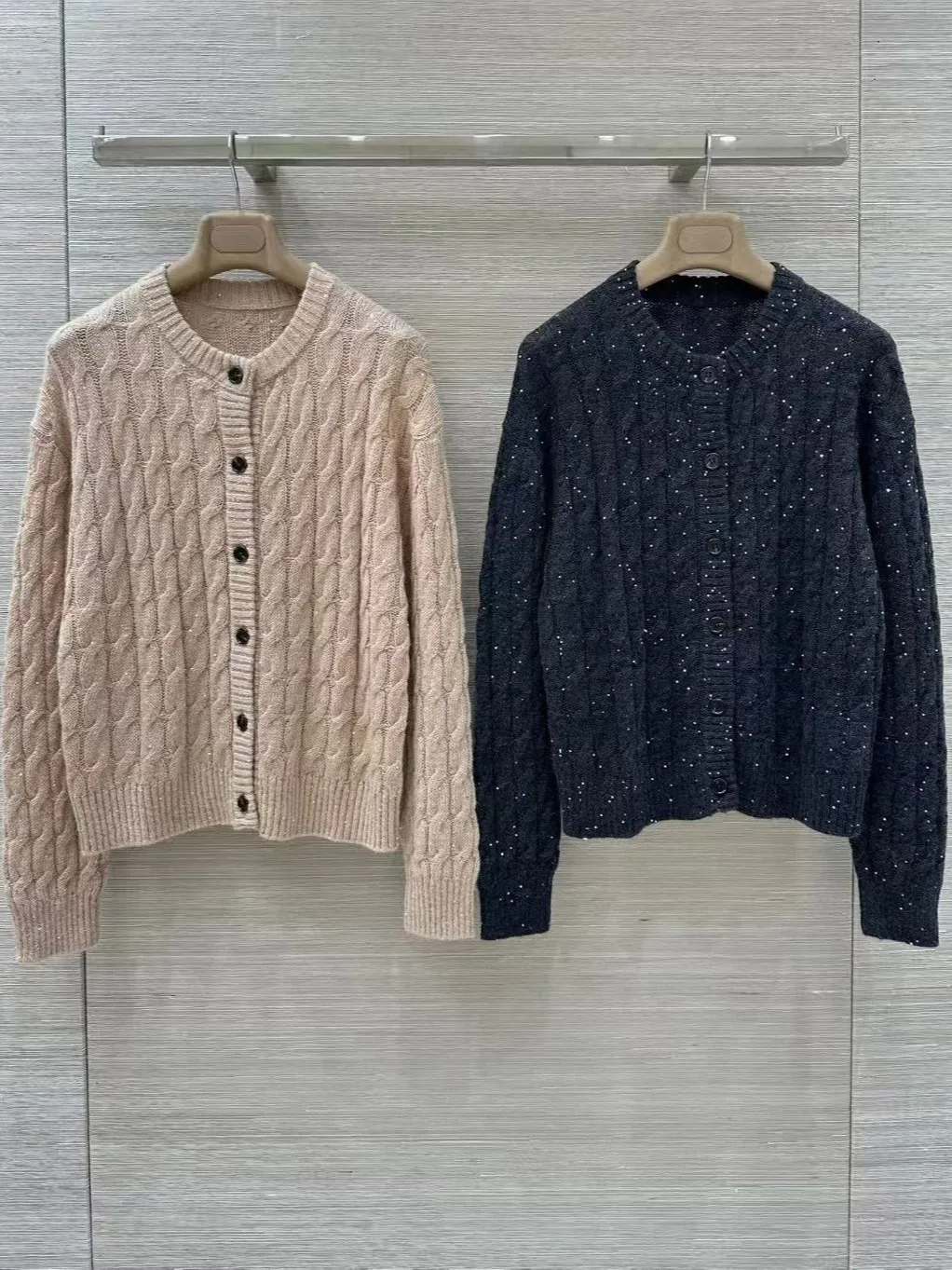 

Sequined Twisted Cardigan for Women Round Neck Long Sleeve Single Breasted Casual Female Knitted Sweater