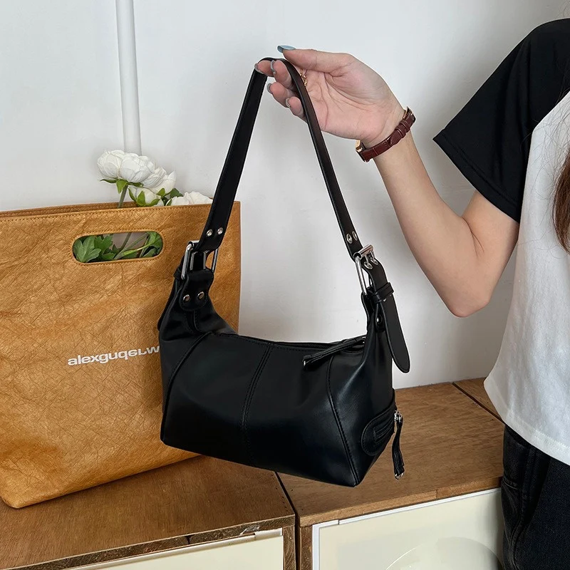 Thumbnail 2 - #17 Highest Rated Classic Baguette Handbags to Buy in 2026