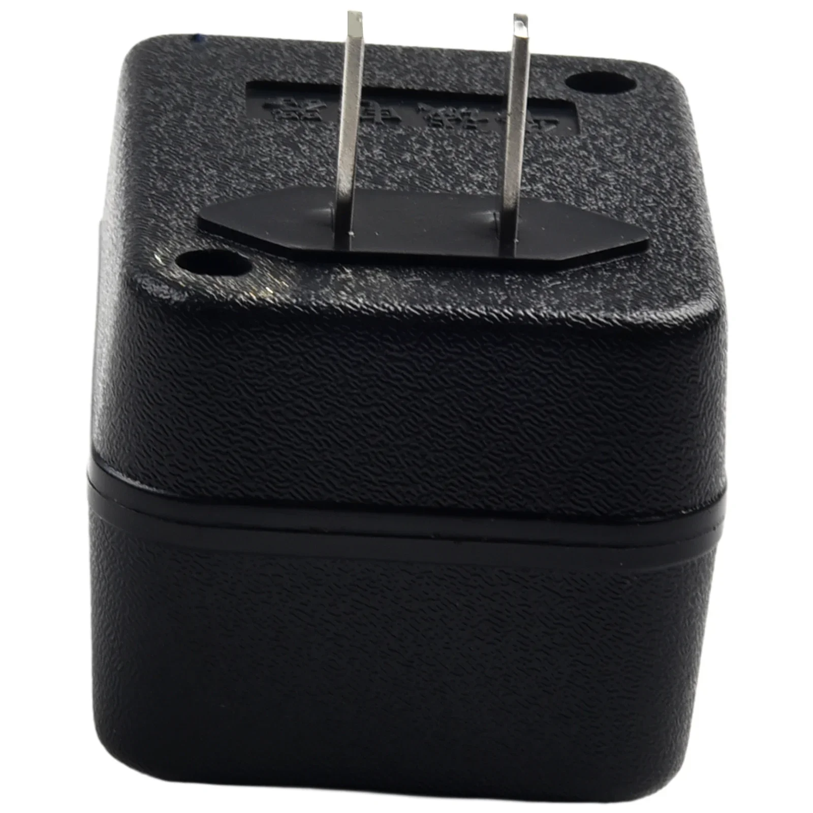 Step-Down Transformer 220V To 110V 110V To 220V Voltage Converter 50W Over-Short Circuit Protection Travel Adapter