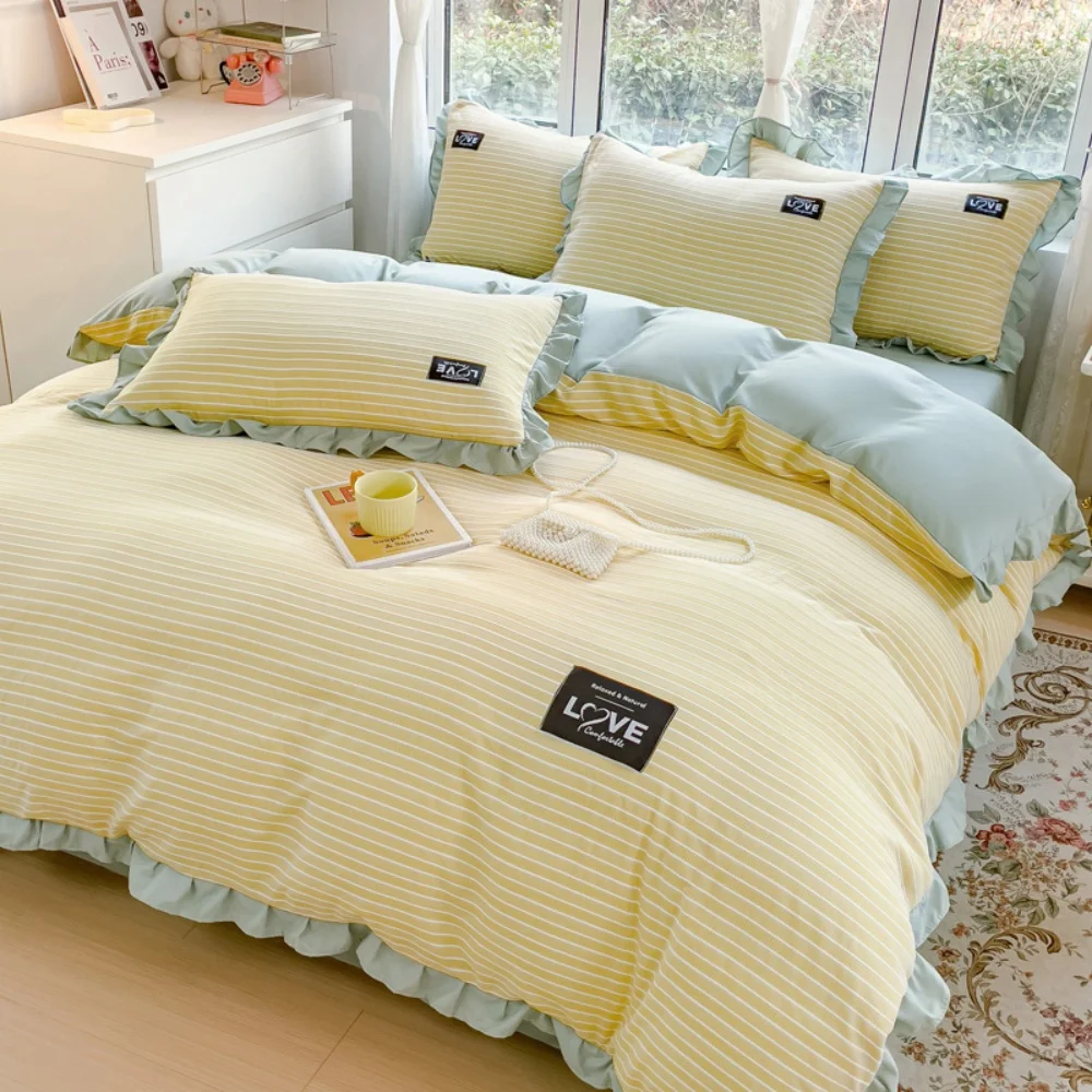 

Simple Striped Four Piece Set INS Style Duvet Cover Lace Ruffles Bedding Set Soft Quilt Cover Bed Sheet Pillowcase Home Textiles