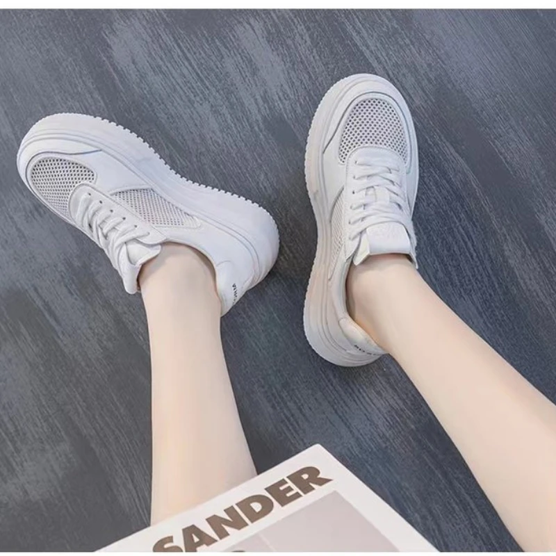 Fashion White Sneakers Women 2024 Net Yarn Breathable Leisure Sport Shoes for Women Solid Color Flats Women Summer White Shoes