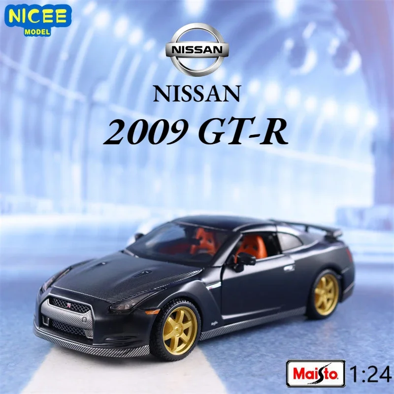 

Maisto 1:24 2009 Nissan GT-R sports car Modified version Diecast Car Metal Alloy Model Car Children's toys collection gifts B794