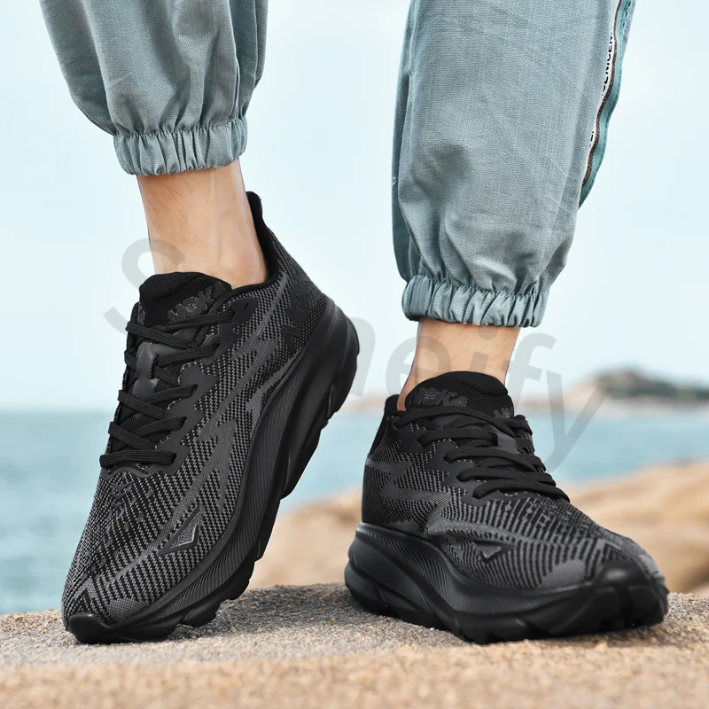 

2025 Breathable, lightweight and comfortable outdoor leisure sports shoes suitable for both men and women's running shoes.
