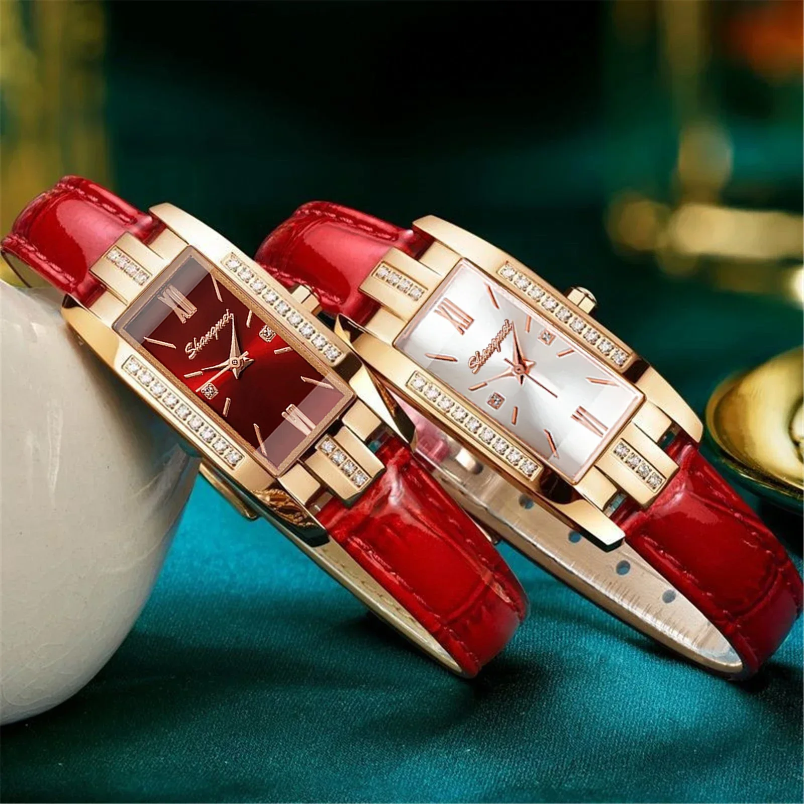 Small Rectangle Crystal Ladies Watch Rose Gold Roman Dial Glossy Leather Strap Women Elegant Dress Quartz Wristwatch