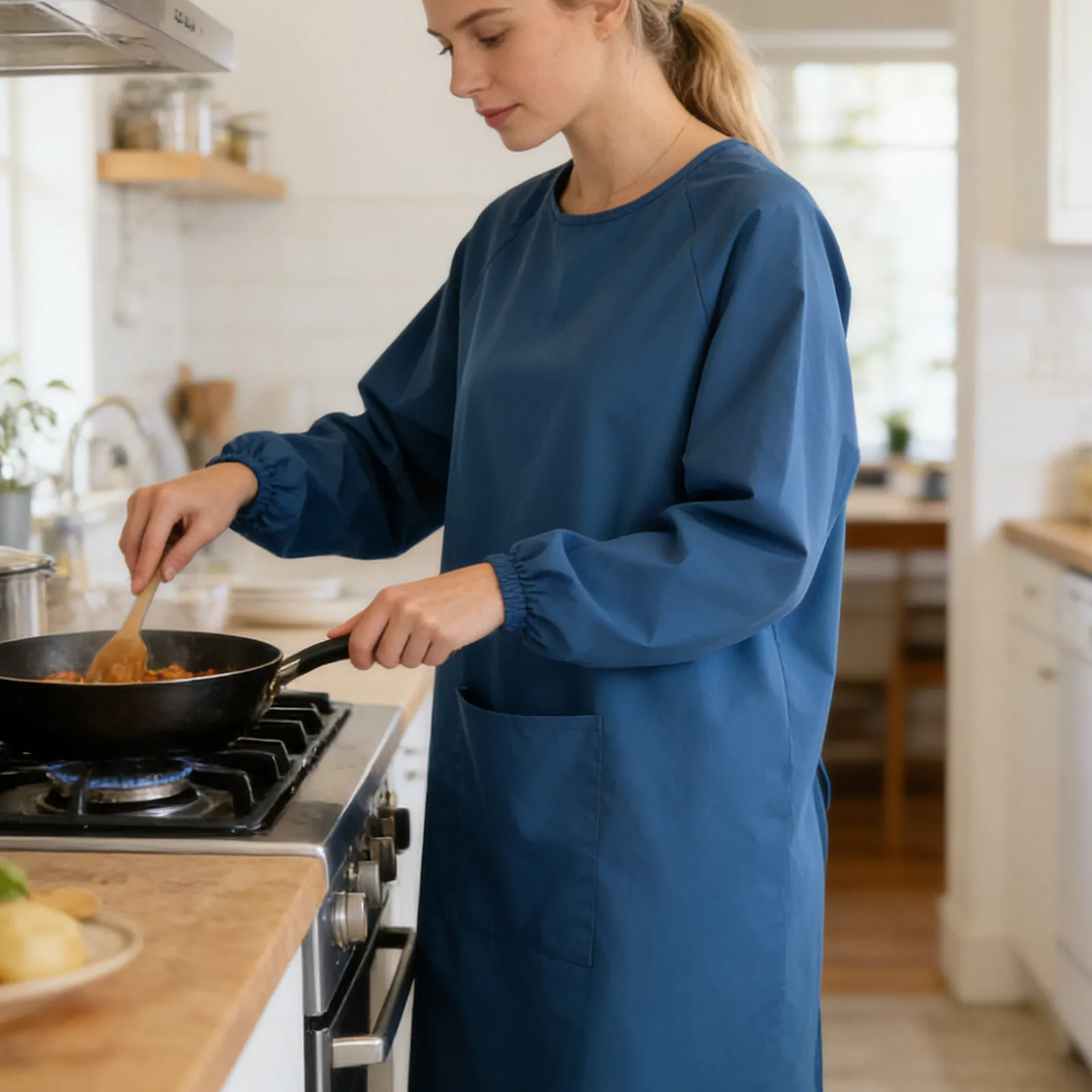 Waterproof Apron Sky-Blue Long Sleeve Smock Overalls Work Apron Pockets Oilproof Kitchen Dishwashing Cleaning Professional