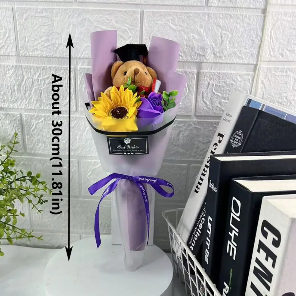 Ramo de oso de graduación bonito y elegante, impresionante regalo, ramo de jabón de girasol, oso de peluche Multicolor, fiesta de cumpleaños