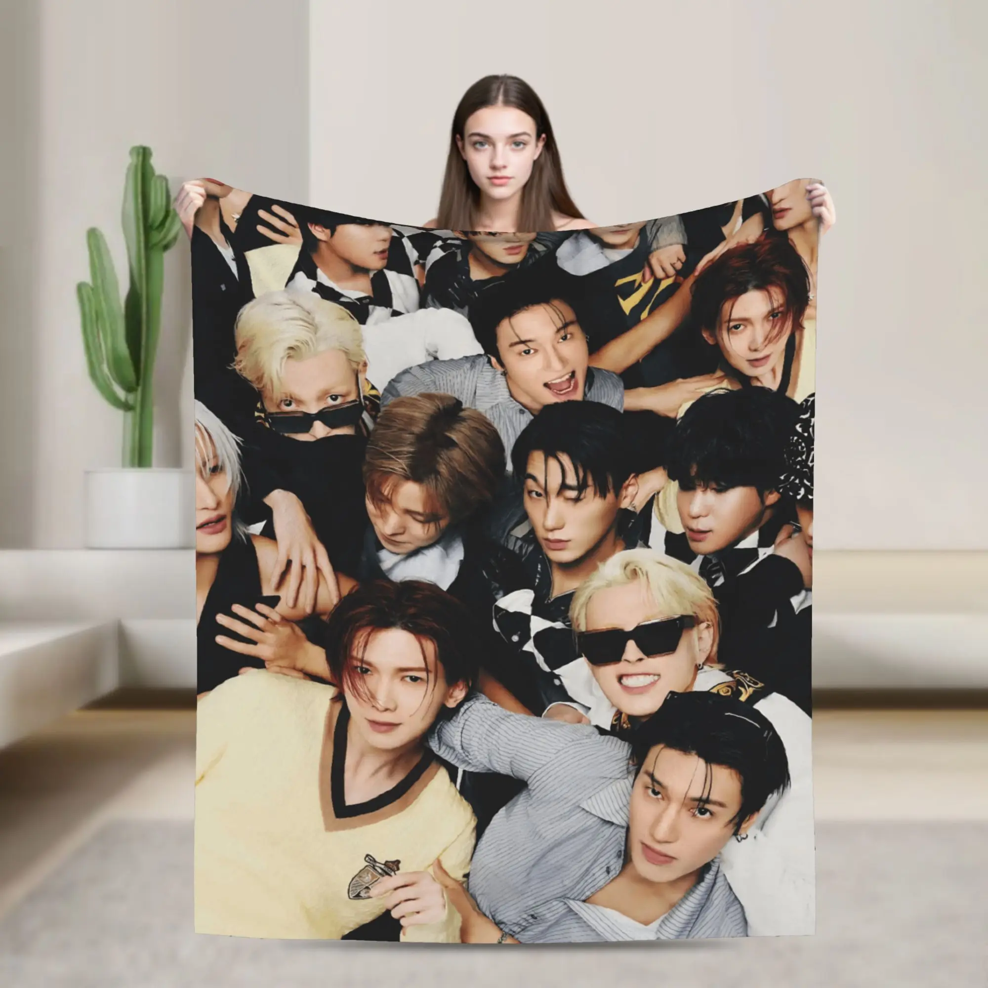 Personalized Leonardo DiCaprio Blanket Collage Photo Design Soft Fleece Throw for Fans Birthday Gift Room Decor Celebrity Art