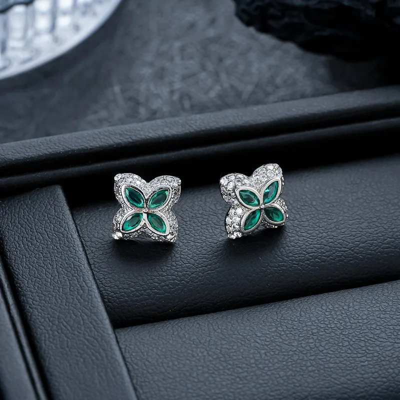 Pavé Rhinestone Four Leaf Clover Emerald Zircon Stud Earrings Stainless Steel Luxury Lucky Piercing for Men Women