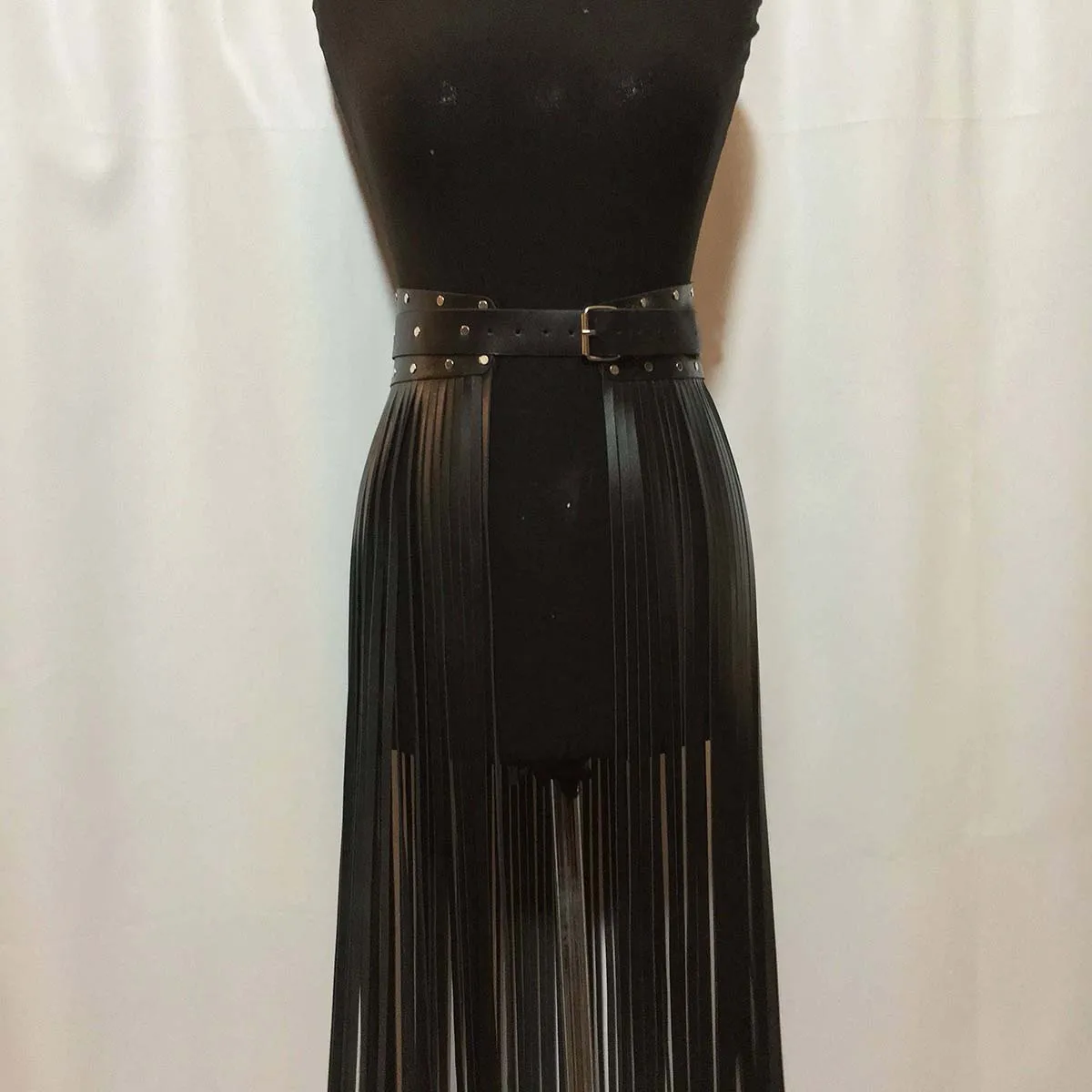 Women Sexy Leather Harness Waist Belt Tassels Leather Skirt Punk Goth Cowboy Girl Wild Holiday Style Attire Clothing Accessorie