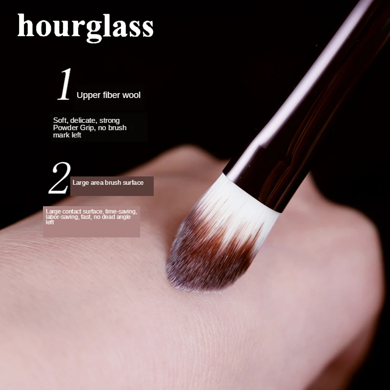 Hourglass N°8 Large Concealer Brush Excellent Coverage of Acne Scars and Dullness Makeup Tool Head Vegan Fiber Bristles