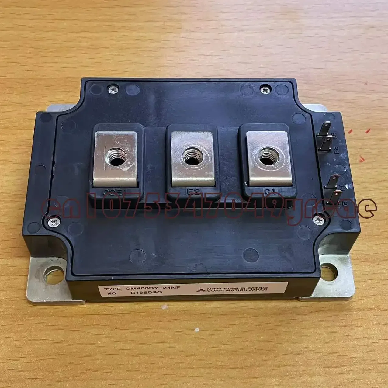

CM400DY-24NF-24S-24A Schneider Frequency Converter Can Be Used In Parallel With Module 2MBI450VE-120