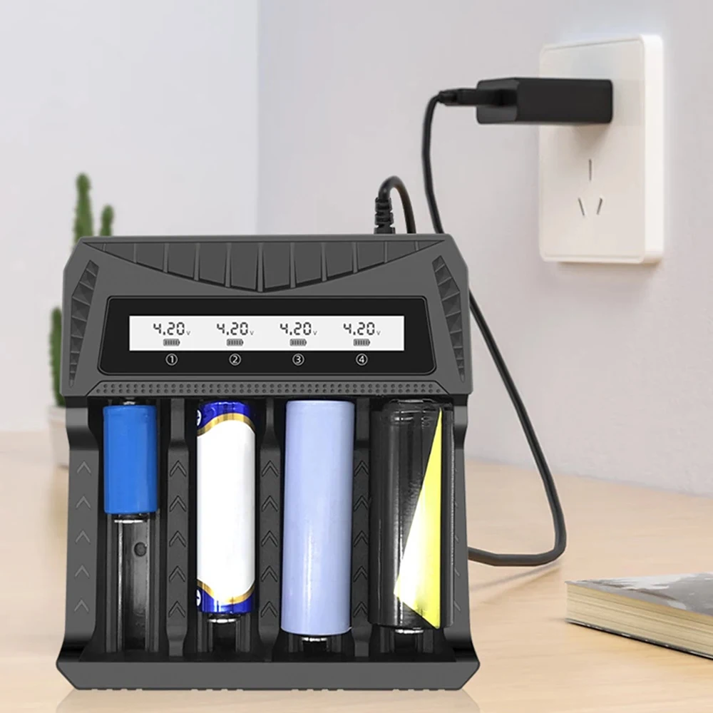 Intelligent LCD Battery Charger 1 / 2/4 Slots Dual For 18650 4.2V Rechargeable Lithium Battery For 1.2V NI-MH AA / AAA Battery