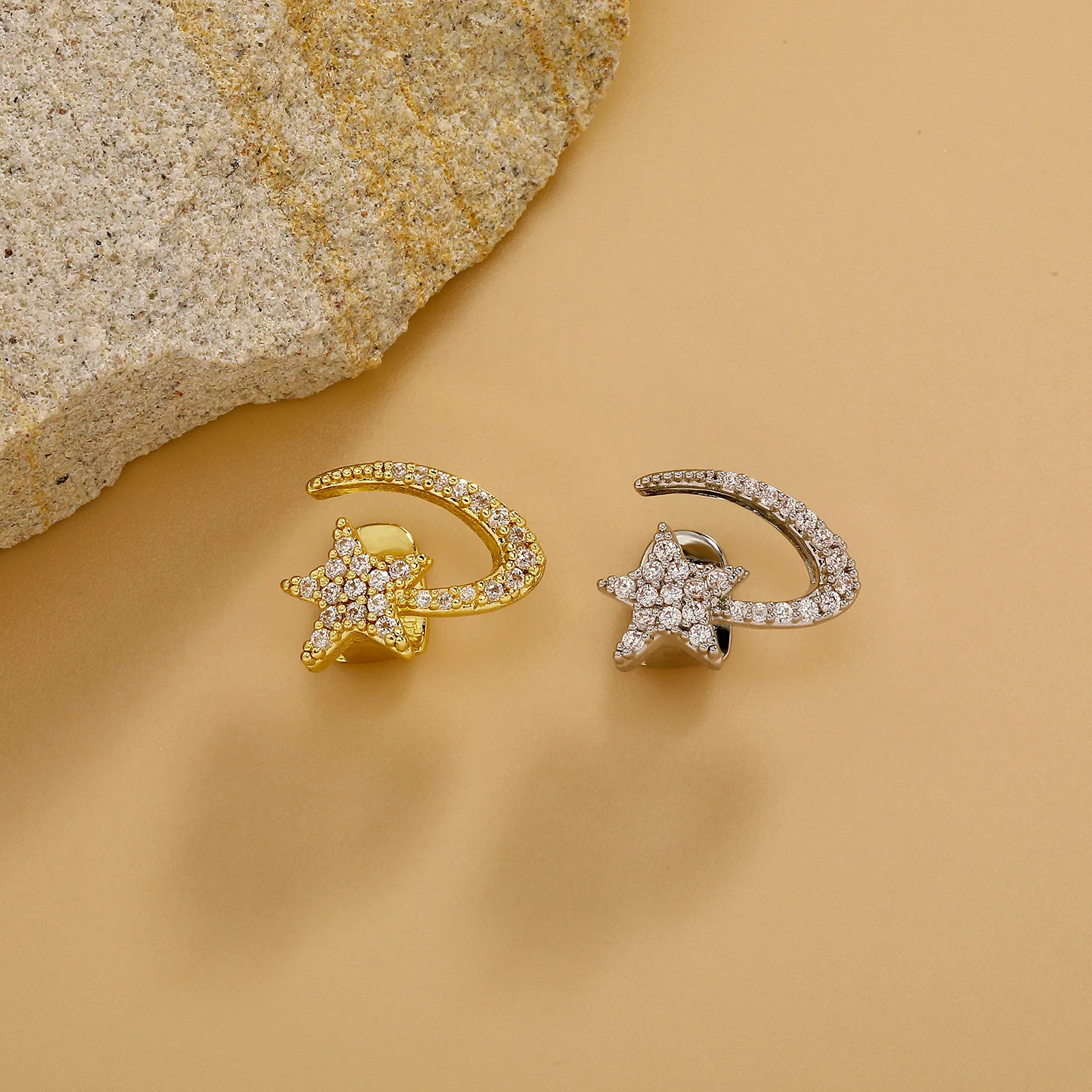 Золотистые и серебристые зубные грилзы Iced Moon Star CZ: хип-хоп украшения для зубов, блинг-аксессуары для вечеринок и косплея, оптом