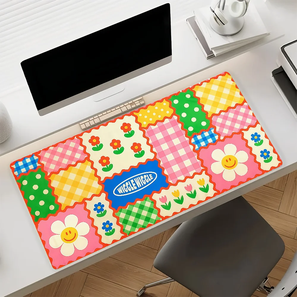 Happy W-wiggle Cartoon Mouse Pad Anti Slip Rubber Edge Locked Thickened Laptop Gaming Desk Mat