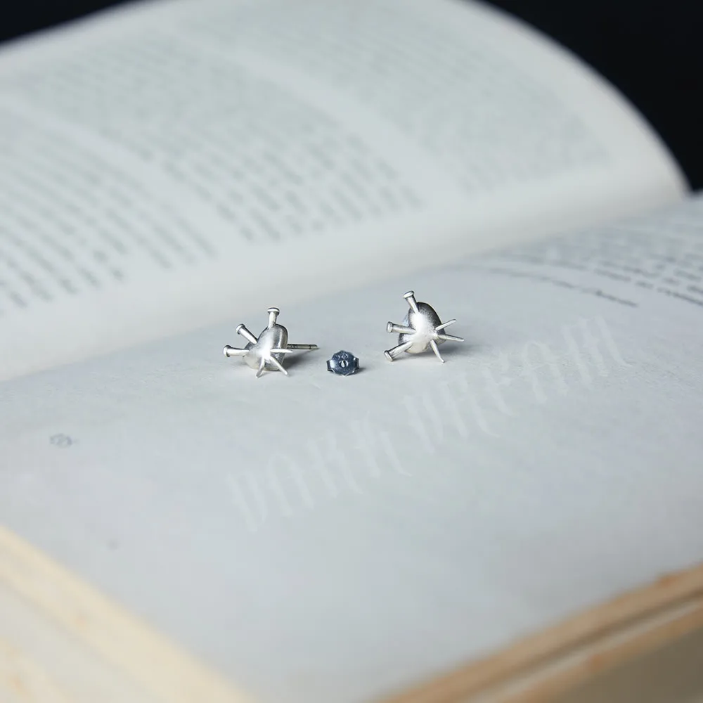 Gothic Punk 100% 925 Solid Sterling Silver Piercing Earrings Small Heart Stud Earrings Fine Jewelry Brincos