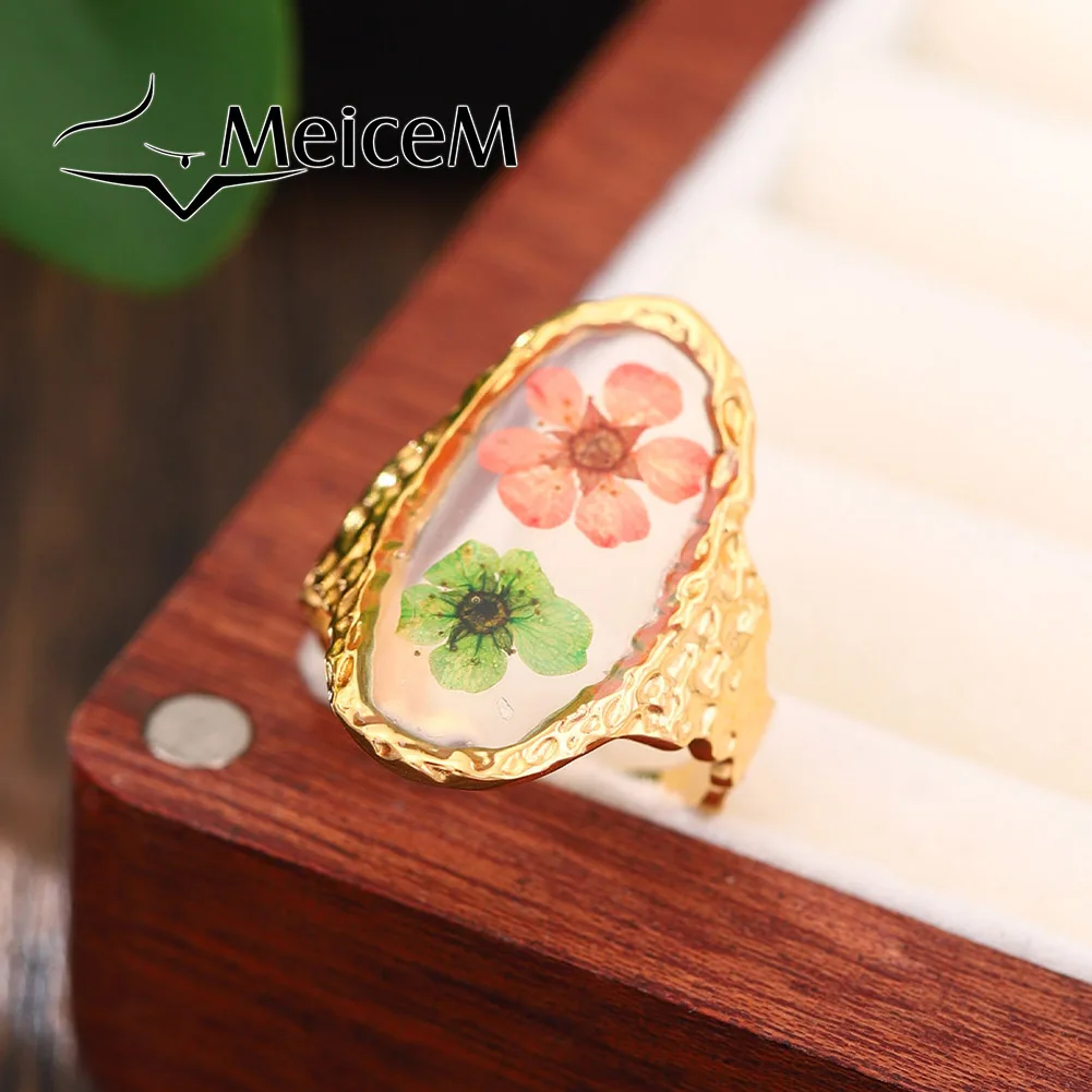 MeiceM Stainless Steel Dried Flowers Eternal Flowers Series Flowers Exquisitely Designed Temperament Open Ring For Women