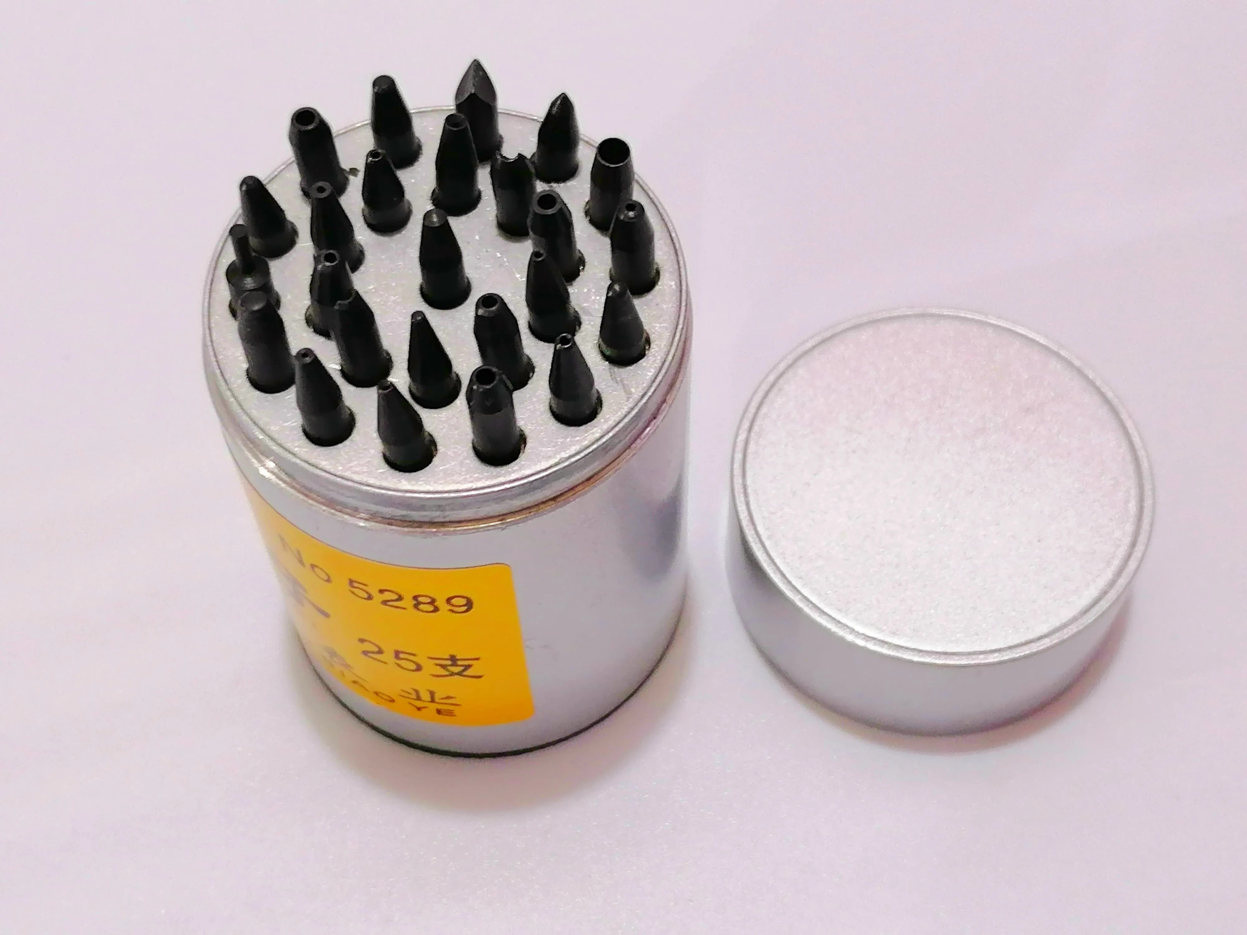 Инструменты для ремонта часов