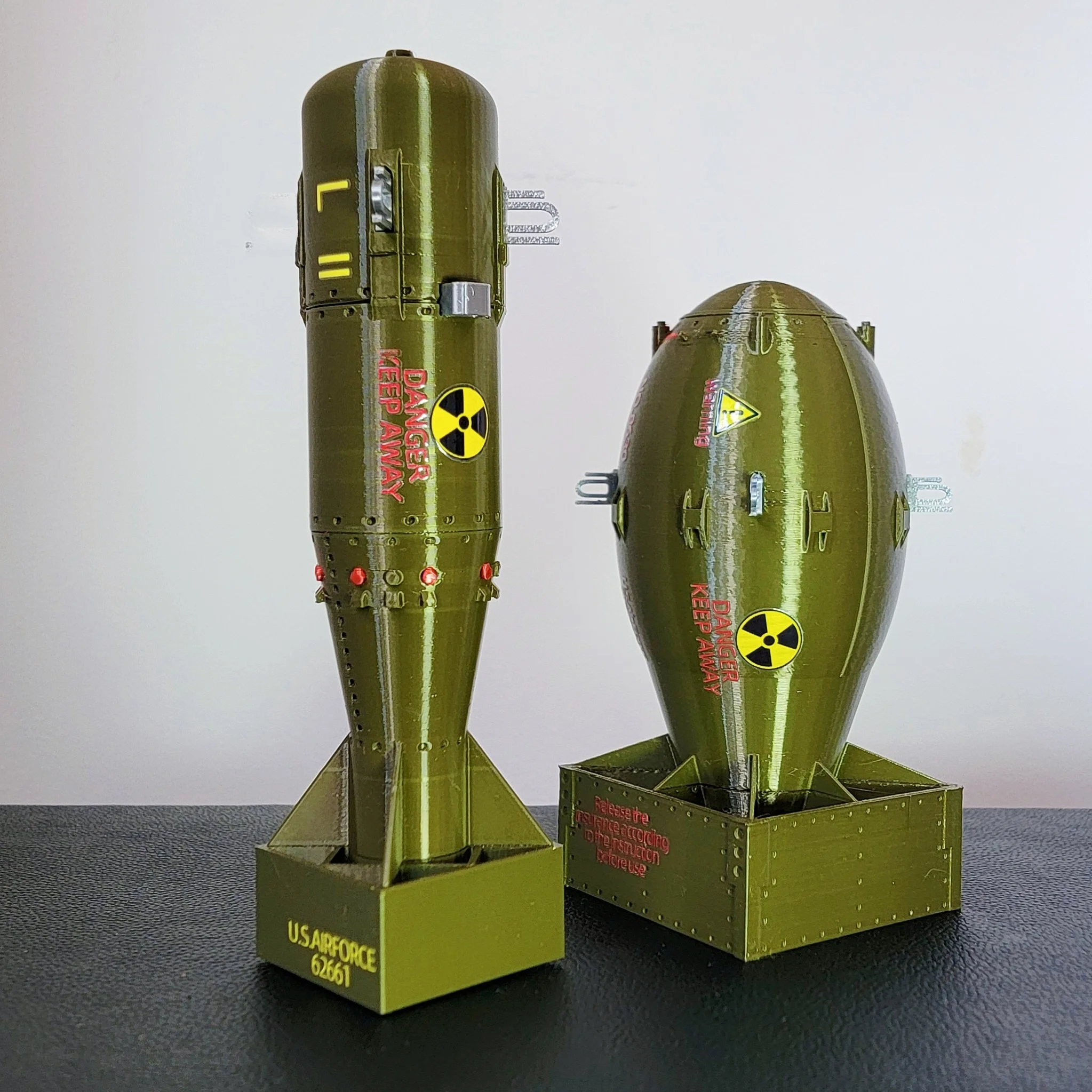 

Fat Little Boy Nuclear Bomb 120 Military Model Original Atomic Military Display Props Gifts 3D Printed Collectible Toy