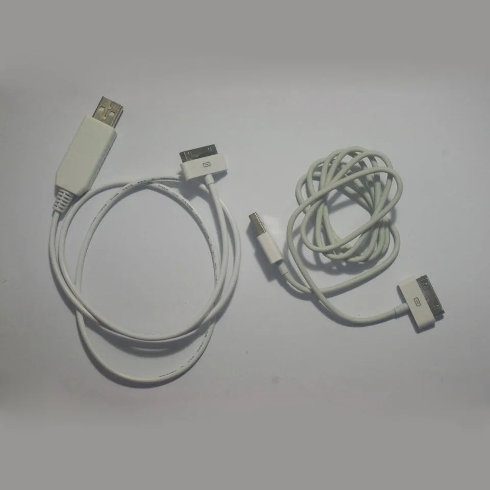動作品　第3世代iPod　ACアダプター付き アップル、第3世代iPod 10GB/15GB/30GBを発表