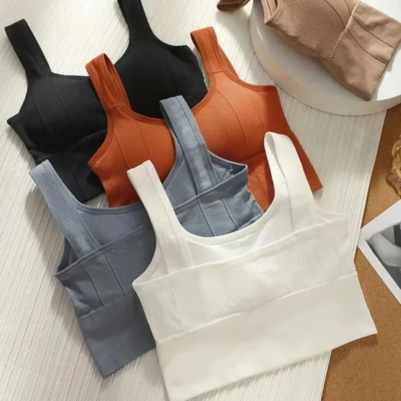 

Sports Bra with Sweat-proof Function for Fitness Wear. Women's Seamless Yoga Bra. Anti-shock Off-shoulder Top.