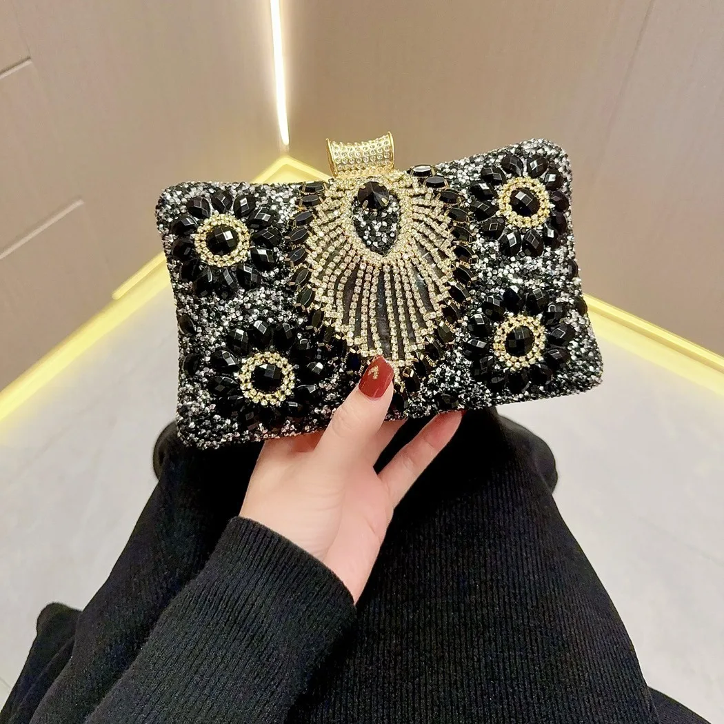

Retro Diamond Embedded Bla Clutch Handbag Small Crossbody Dinner Par Handbag Ele Faionable Polyester Material