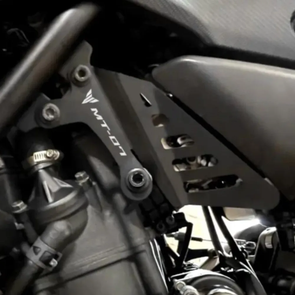 

Frame Hole Cover Guard For YAMAHA MT-07/Tracer/Moto Cage 2013-2021 Motorcycle Accelerator Control Cover FZ-07 TRACER 700/7/7 GT