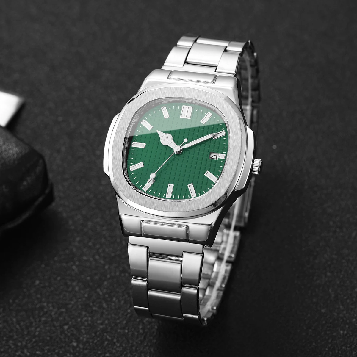 1PC เซอร์ไพรส์นาฬิกาลึกลับ Blind Box-Fashion Square Men Business Watches Simple Calendar Quartz Watch Reloj Hombre(ไม่มีกล่อง)