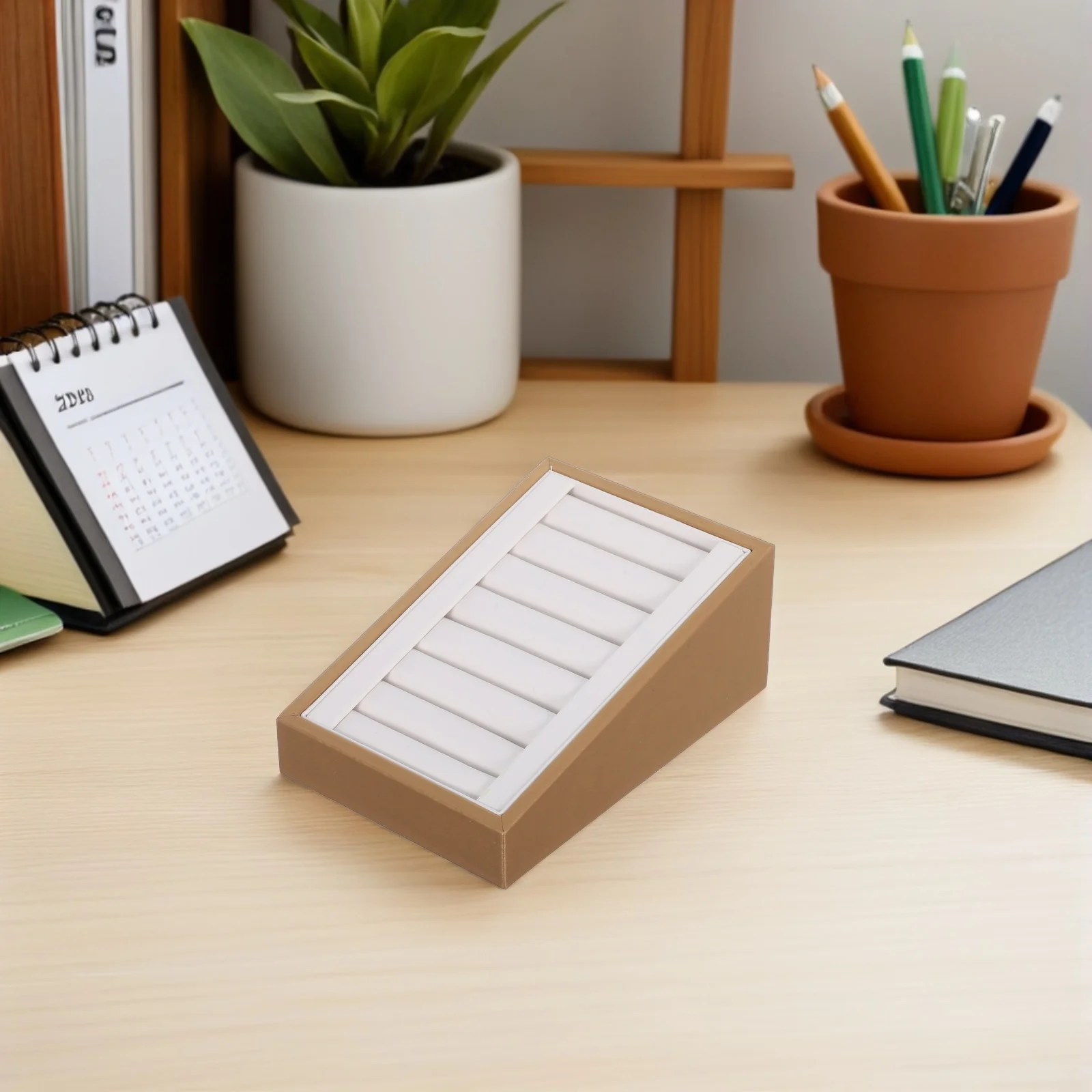 

PU Jewelry Ring Tray Display Organizer Khaki Slotted Rings Holder Showcase Stand for Trade Show Jewelry Display Pad