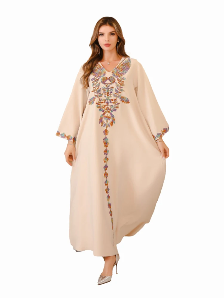 Women 2024 Summer New Three-dimensional Diamond Embroidery Fashionable V-neck Long Textured Dress