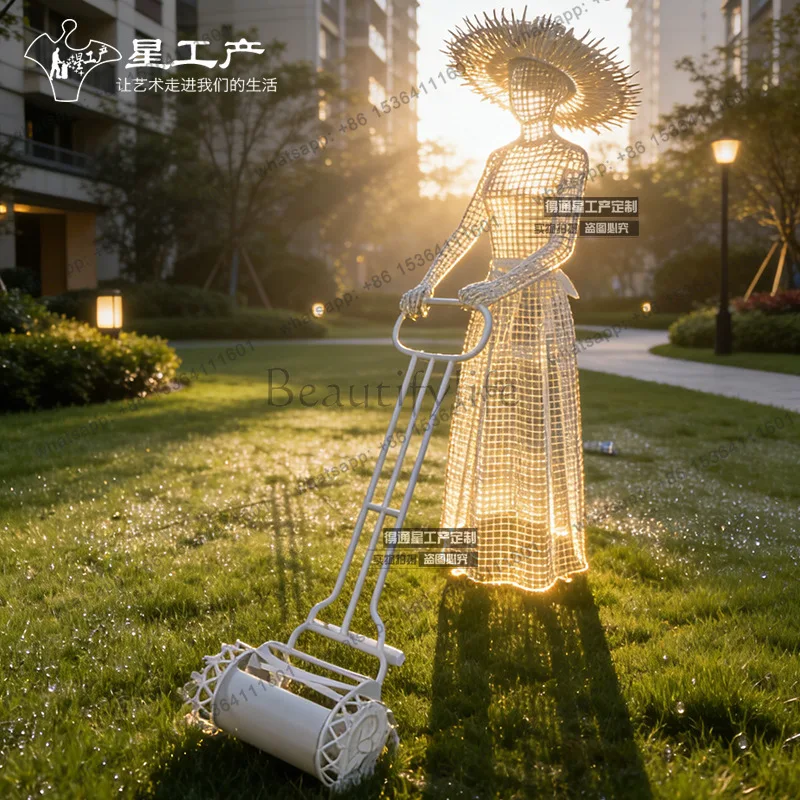 Outdoor Greening Park Stainless Steel Hollow Figure Metal Sculpture Ornament