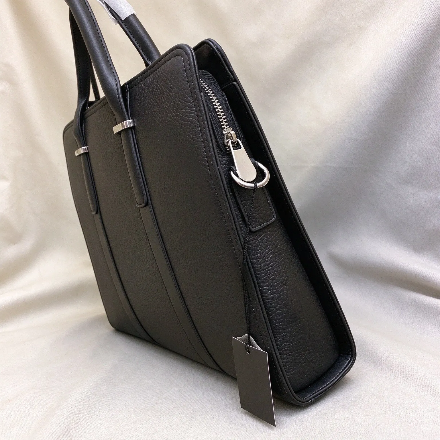 남성용 가죽 비즈니스 백팩, 대용량 노트북 수납 가능한 - Leather Work Rucksack Mens 리뷰 및 가격