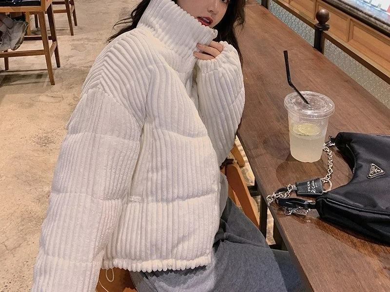 

2025 Winter New Corduroy Short Loose Cotton Jacket Thickened Student Coat for Women