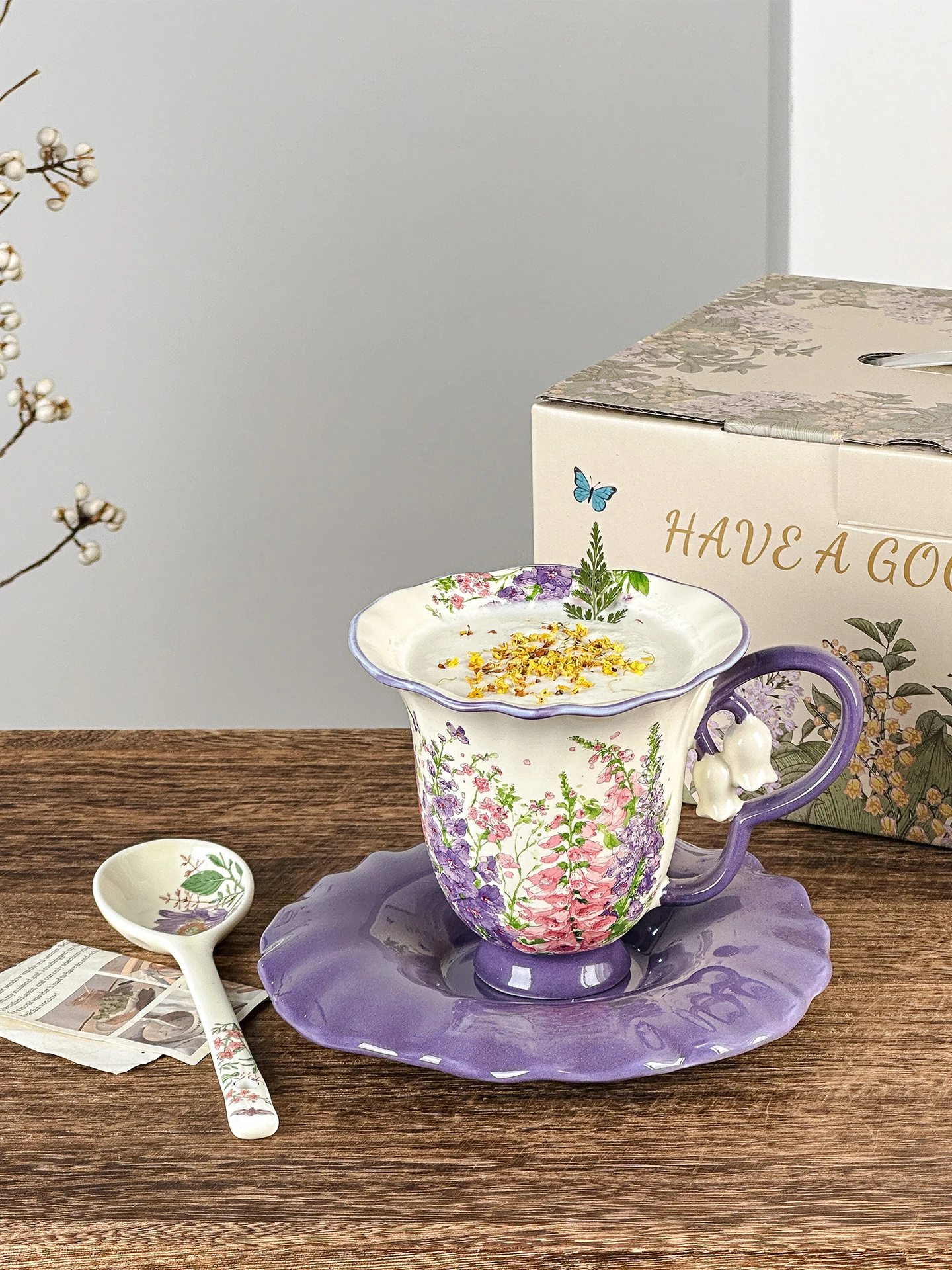 retro-original-design-purple-bellflower-open-coffee-cup-plate-set-afternoon-tea-water-cup-high-end-exquisite-ceramic-coffeeware