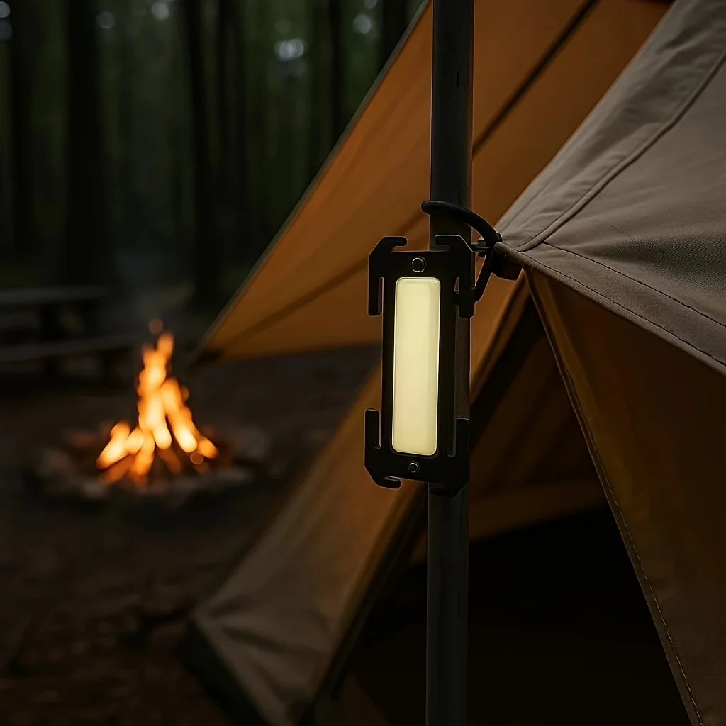 Picture 6: Tactical Glow-in-the-Dark Velcro Tag, Molle Mounting Buckle, Outdoor Backpack Light-Absorbing Panel, Luminous Identification Pat