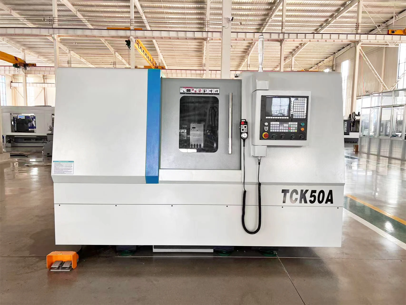 2-osiowa tokarka cnc TCK50A Torno CNC Metalowa tokarka skośna Cnc Tokarka GSK Sumore