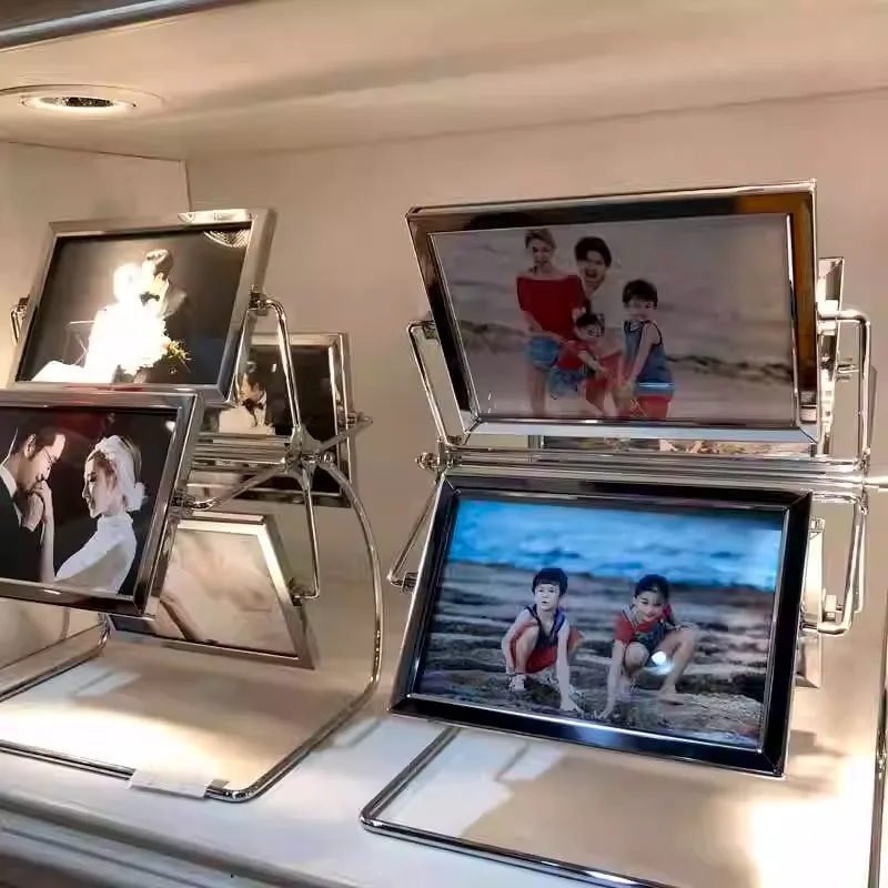 

Ferris Wheel Light Luxury Niche Style Picture Frame Creative Photos Frame Stylish Designer Framing Gravures Home Decoration