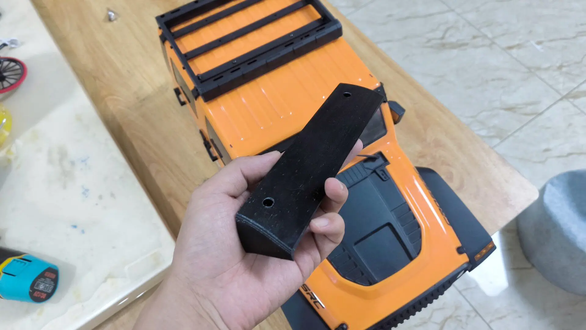 For CROSSRC EMO XL2 Big Mustang 1/8 RC Crawler Roof Scratch Guard Spoiler TPU Flexible Protect Front Body Shell Upgrade Parts