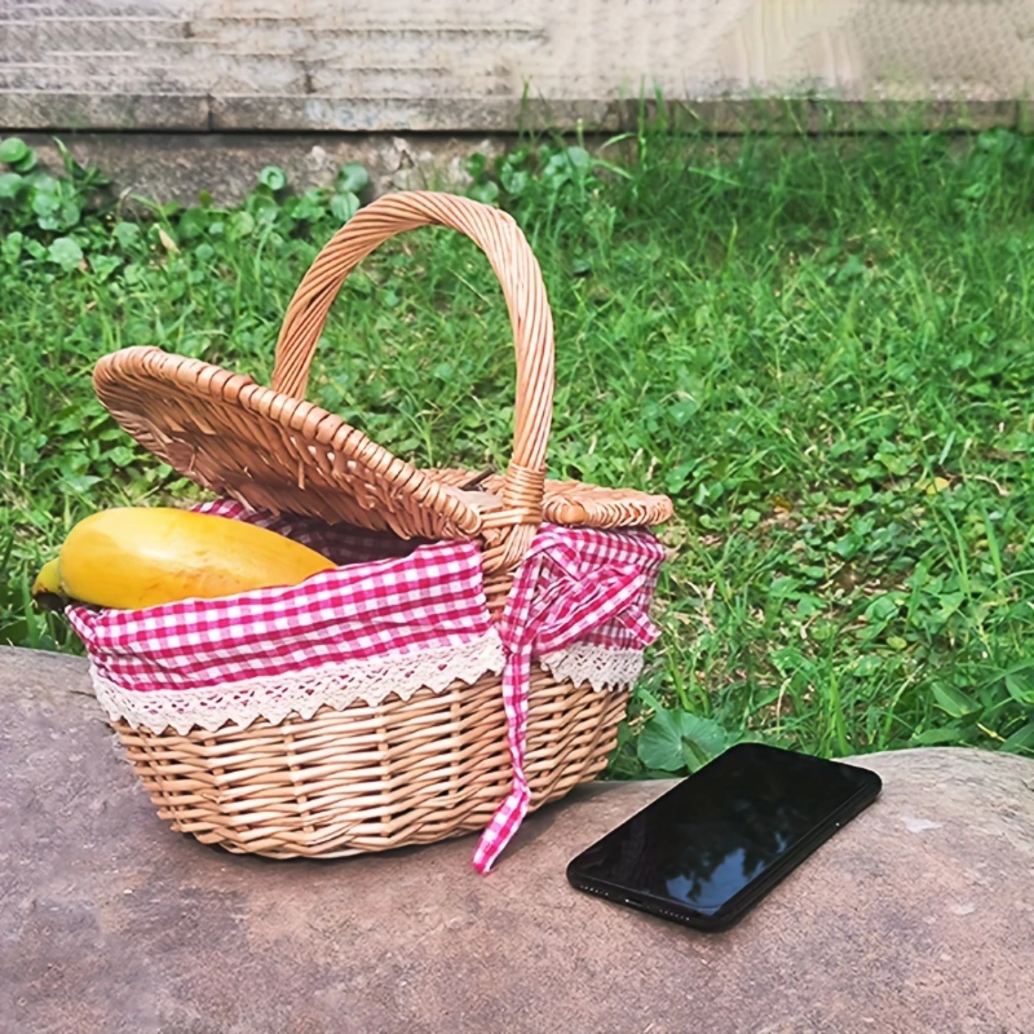 Handwoven Straw Picnic Basket with Lid and Gingham Liner, Durable Outdoor Camping Basket with Bow Tie Detail, Multipurpose Marke