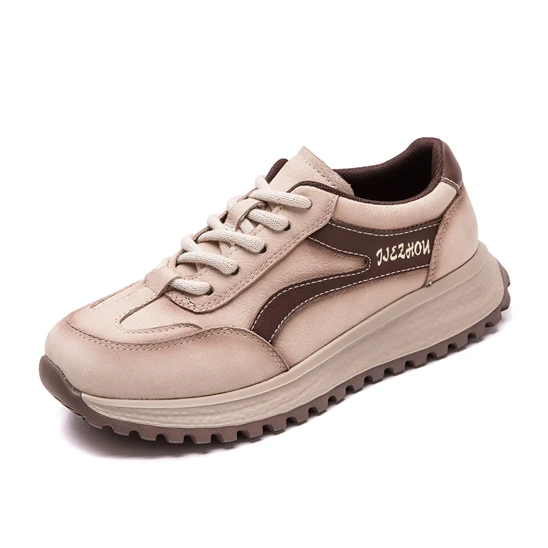 

Новая зимняя модная повседневная спортивная хлопковая обувь на флисовой подкладке, женские теплые плюшевые туфли на плоской подошве в корейском стиле в стиле ретро с круглым носком