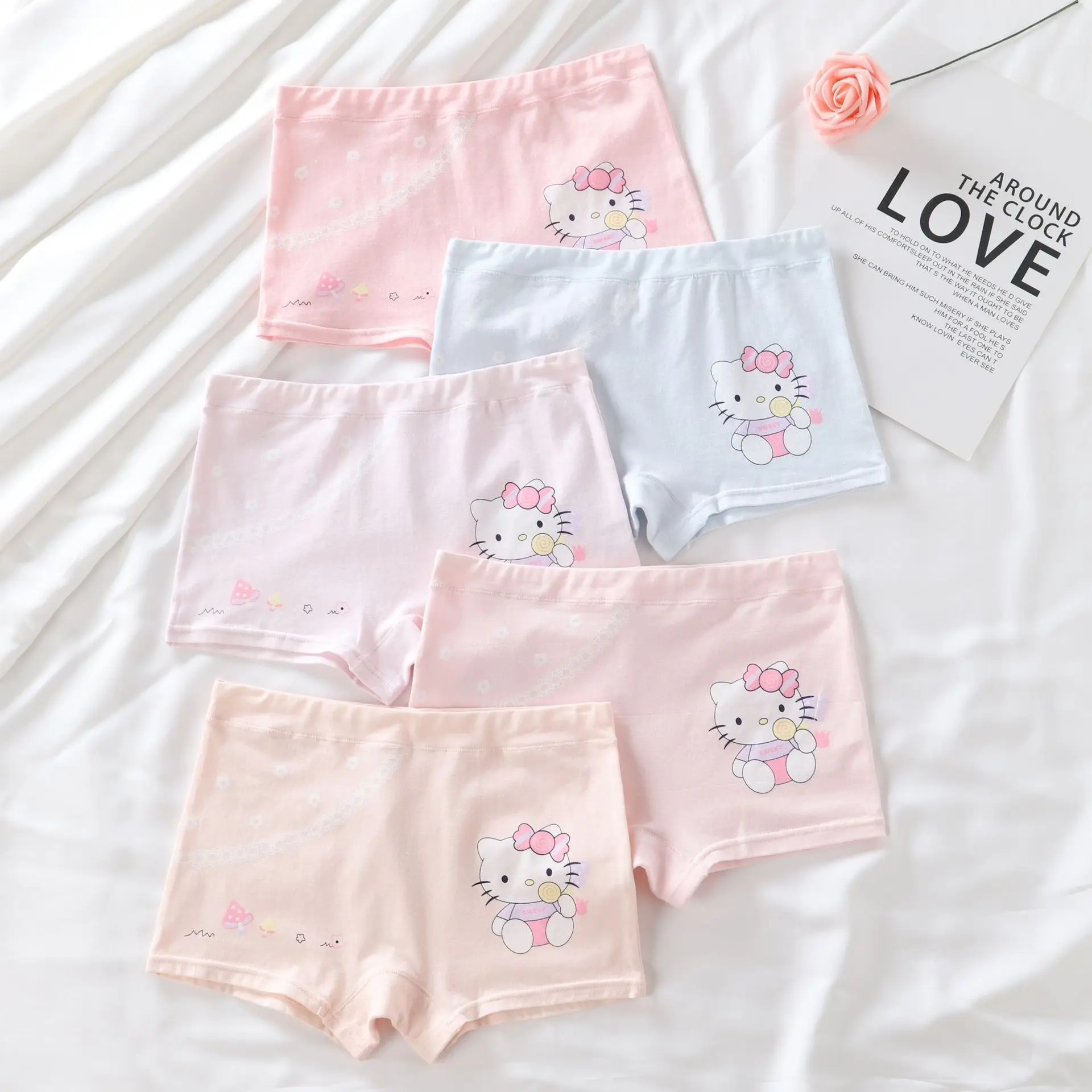 

4Pieces/set Kids Girls Panties Lovely Hello Kitty Children Triangle Underwear Soft Cotton Boxed Briefs for Girls 1-14 Years Old