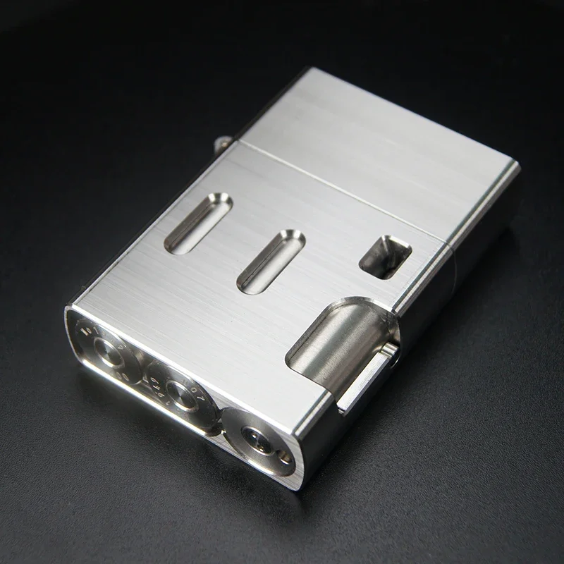 EDC Original Meaz Official Gun Lighter Stainless Steel Bullet Shell CNC Luxury Windproof Lighter for Men Gift M16S